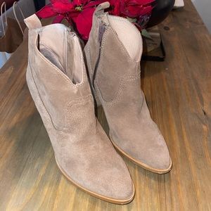 Genuine suede booties